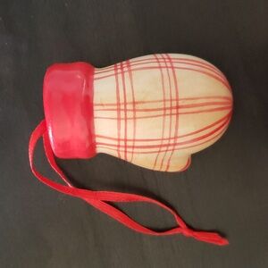CERAMIC MITTEN CHRISTMAS ORNAMENT